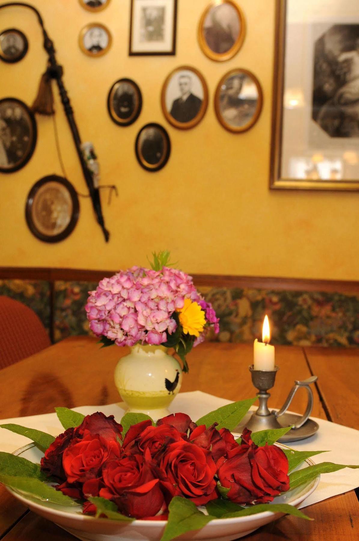 Gasthaus Weingut Stahl أوبرفيزل المظهر الخارجي الصورة